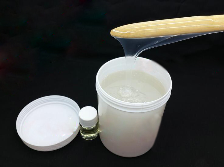 生產(chǎn)高端液態(tài)硅膠制品有什么方法？